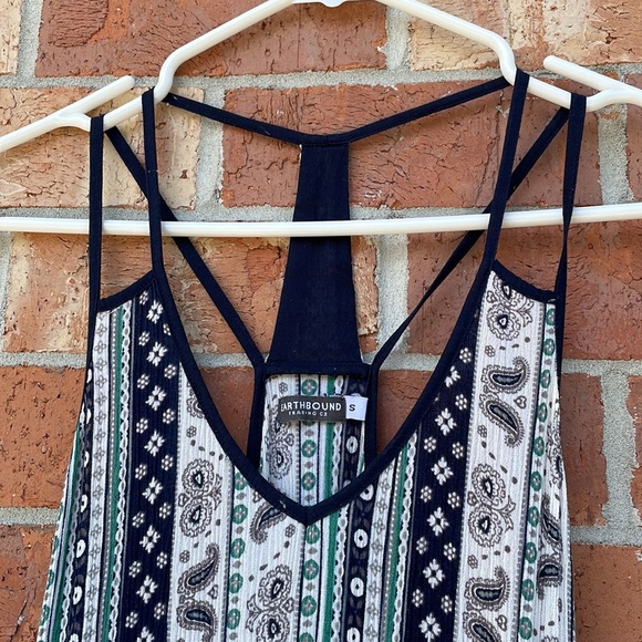Earthbound Trading Co Woman Maxi Dress Size Small Leg Slits Sleeveless printed - Picture 5 of 7